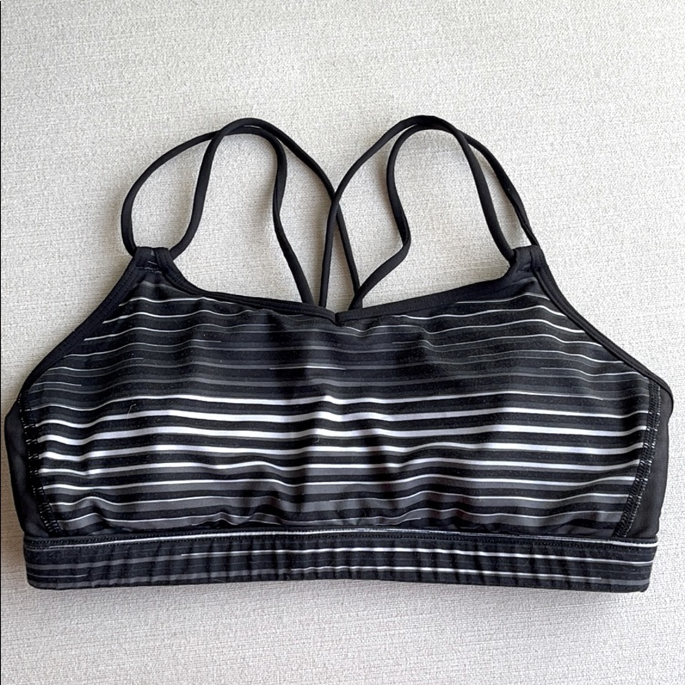 Lululemon strappy sports bra